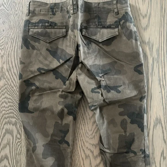 VTG Zara camouflage pants (one pair) - Picture 6 of 6